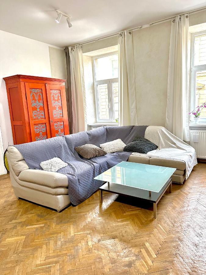 Charming Apartament City Center Timişoara Exterior foto